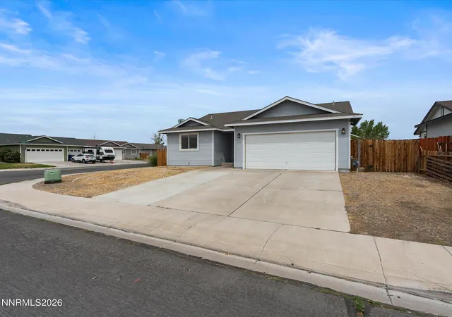 Photo 1 of Single family home for sale at 318 Emigrant Wy, Fernley, NV 89408 | MLS# 260011026 | Listing updated on 2026-10-05