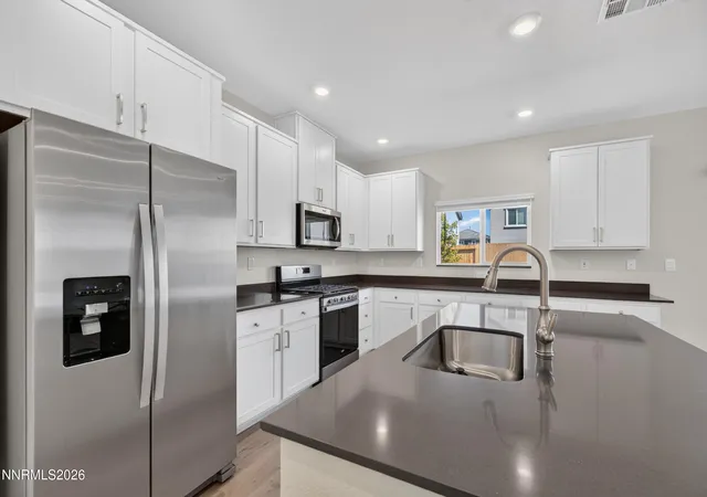 Photo 4 of Single family home for sale at 4324 Country Flats Wy, Sparks, NV 89436 | MLS# 260011052 | Listing updated on 2026-09-21