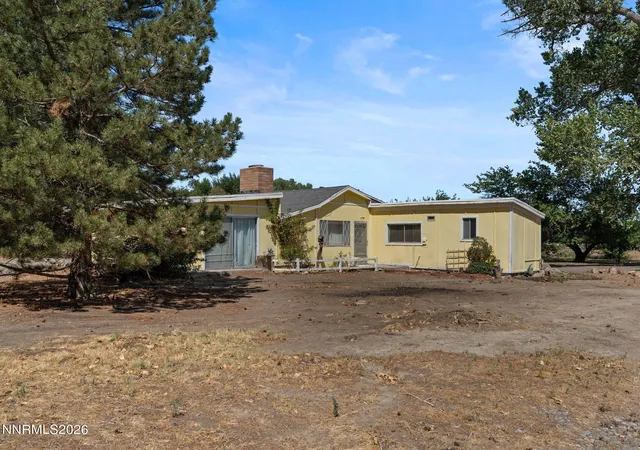 Photo 1 of Single family home for sale at 1450 Truckee Ln, Fernley, NV 89408 | MLS# 260011193 | Listing updated on 2026-10-04