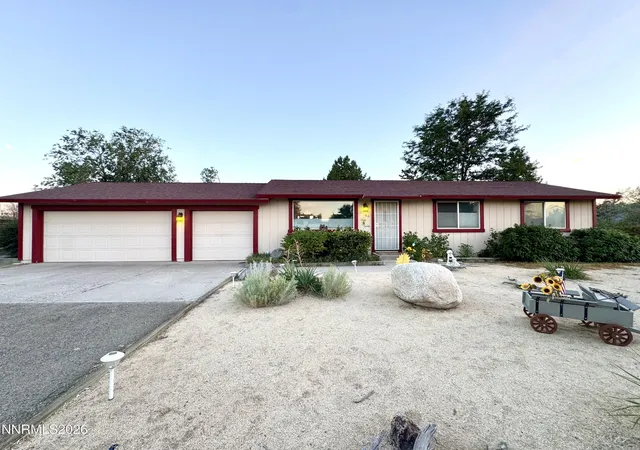 Photo 1 of Single family home for sale at 180 E Sky Ranch Blvd, Sparks, NV 89441 | MLS# 260011201 | Listing updated on 2026-08-29