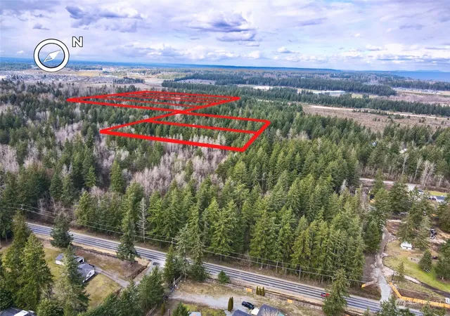 Photo 3 of Sale Pending at 12631 200th Street E, Graham, WA 98338 | MLS# NWM2045467 | Listing updated on 2026-09-25
