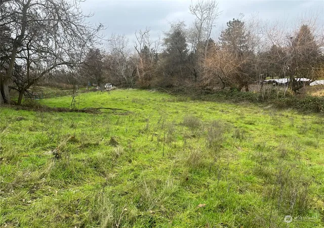Photo 3 of Sale Pending at 2552 Cottonwood Rd, Walla Walla, WA 99362 | MLS# NWM2185687 | Listing updated on 2026-06-16