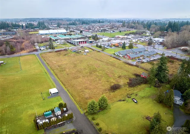 Photo 3 of Sale Pending at 10014 24th Street E, Edgewood, WA 98371 | MLS# NWM2189268 | Listing updated on 2026-06-16