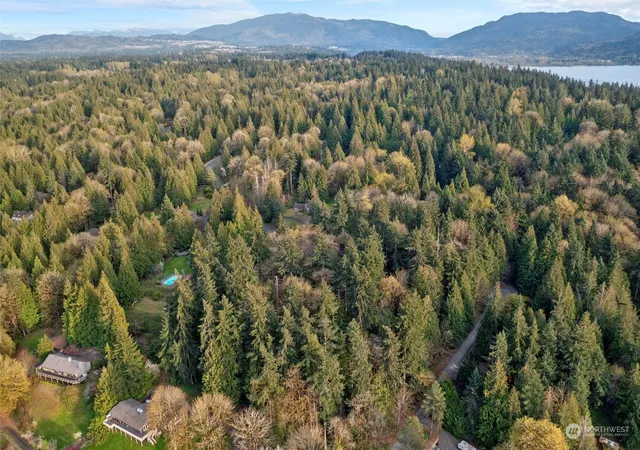 Photo 3 of Sale Pending at 19700 SE 17th Street, Sammamish, WA 98075 | MLS# NWM2191700 | Listing updated on 2026-09-25