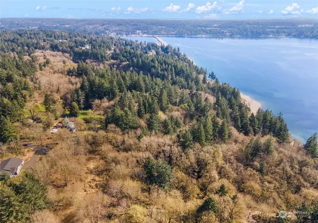Photo 3 of Sale Pending at 9014 129th Street Ct Nw, Gig Harbor, WA 98329 | MLS# NWM2202333 | Listing updated on 2026-09-25