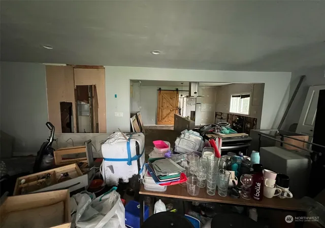 Photo 2 of Sale Pending at 215 3rd Avenue N, Algona, WA 98001 | MLS# NWM2210790 | Listing updated on 2026-09-25
