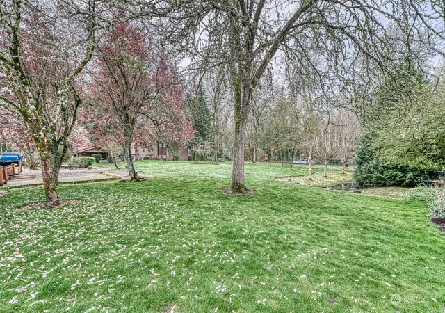 Photo 2 of Sale Pending at 750 3rd Avenue Nw, Issaquah, WA 98027 | MLS# NWM2218464 | Listing updated on 2026-09-25