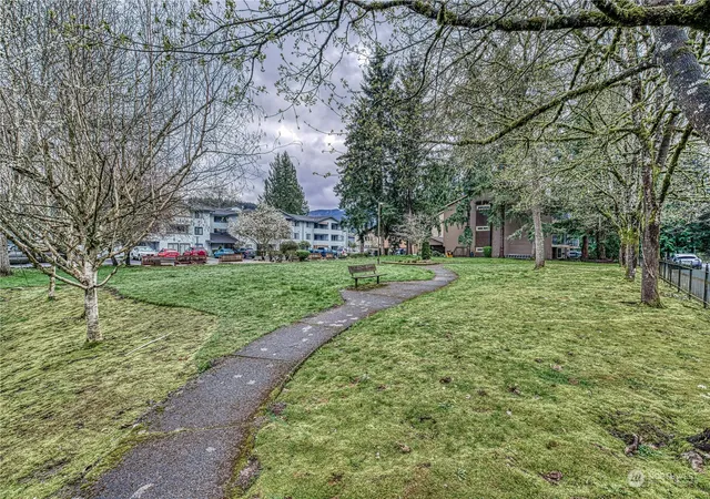 Photo 3 of Sale Pending at 750 3rd Avenue NW, Issaquah, WA 98027 | MLS# NWM2218464 | Listing updated on 2026-09-25
