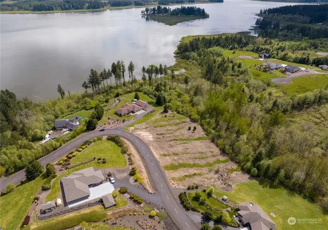 Photo 3 of Sale Pending at 249 Basswood Dr, Silverlake, WA 98645 | MLS# NWM2234473 | Listing updated on 2026-09-17
