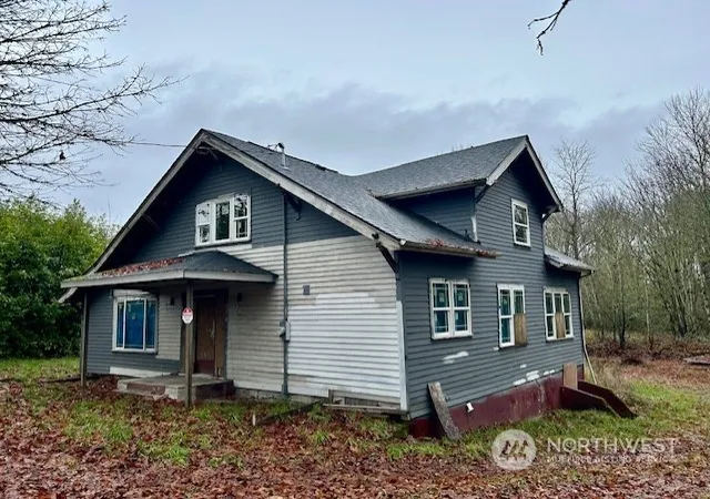 Photo 2 of Sale Pending at 1809 S Fruitland, Puyallup, WA 98371 | MLS# NWM2247302 | Listing updated on 2026-09-25