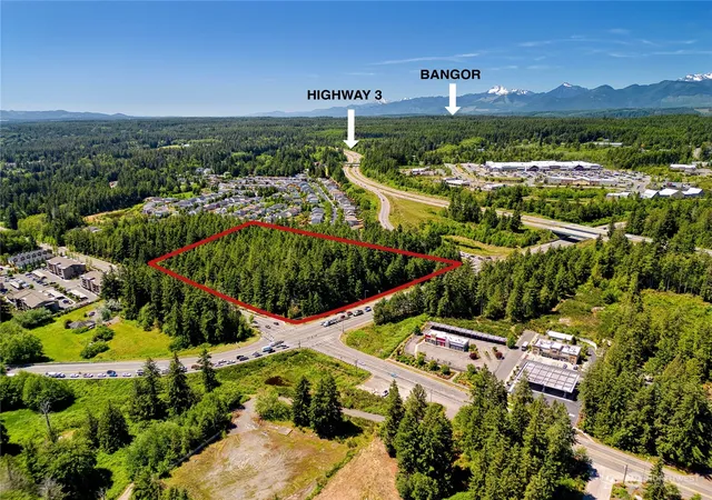 Photo 3 of Sale Pending at 21601 Viking Ave Nw, Poulsbo, WA 98370 | MLS# NWM2253036 | Listing updated on 2026-06-16