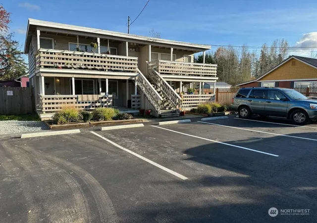 Photo 1 of Multi family home for sale at 7687 Francis Ln #1-4, Blaine, WA 98230 | MLS# NWM2256754 | Listing updated on 2026-10-18