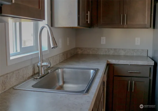 Photo 3 of Manufactured home for sale at 1308 Tollgate Ln, Walla Walla, WA 99362 | MLS# NWM2281893 | Listing updated on 2026-09-17