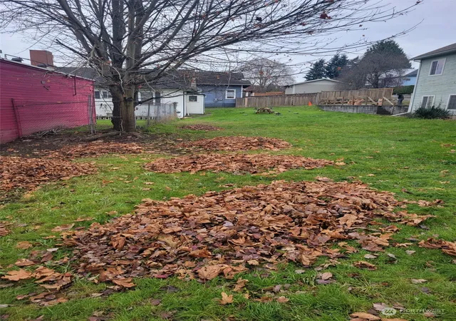 Photo 3 of Sale Pending at 2619 E Union St, Seattle, WA 98122 | MLS# NWM2292465 | Listing updated on 2026-09-25
