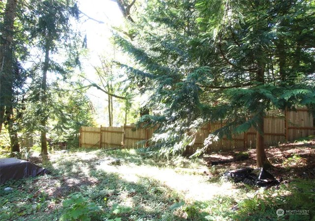 Photo 3 of Sale Pending at 6426 Santa Fe Trl, Maple Falls, WA 98266 | MLS# NWM2295837 | Listing updated on 2026-09-23