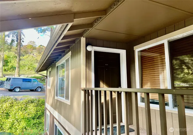 Photo 3 of Condo for sale at 172 Lover's Ln #B201, Eastsound, WA 98245 | MLS# NWM2297169 | Listing updated on 2026-10-01