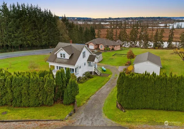 Photo 1 of Sale Pending at 3108 Sunnyside Blvd, Marysville, WA 98270 | MLS# NWM2312691 | Listing updated on 2026-09-25