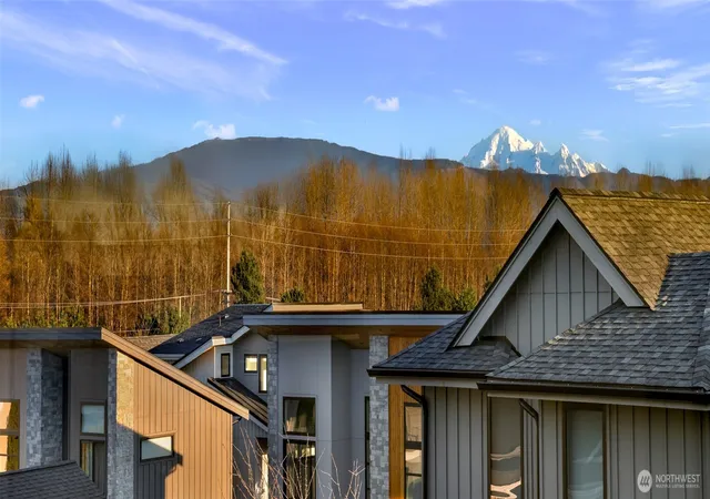 Photo 2 of Condo for sale at 104 Riverwalk Dr, Lynden, WA 98264 | MLS# NWM2321720 | Listing updated on 2026-09-23