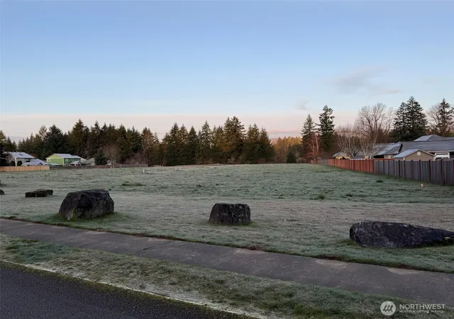 Photo 3 of Sale Pending at 7025 Cavalier St Sw, Olympia, WA 98512 | MLS# NWM2343231 | Listing updated on 2026-06-30