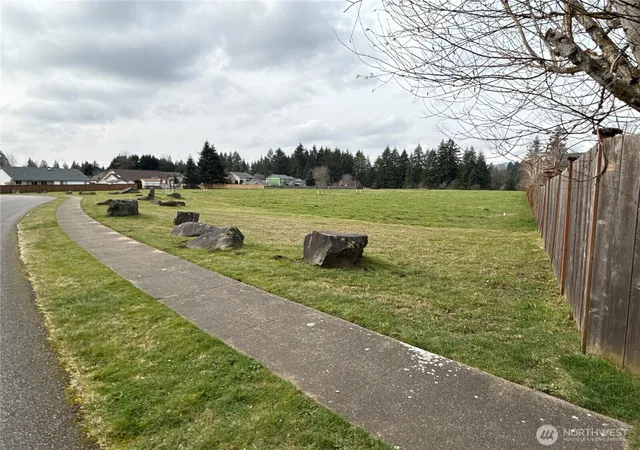 Photo 4 of Sale Pending at 7025 Cavalier St SW, Olympia, WA 98512 | MLS# NWM2343231 | Listing updated on 2026-06-30