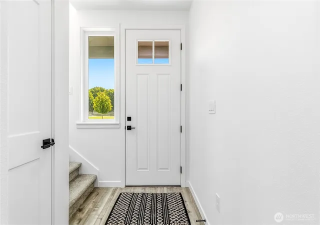 Photo 2 of Single family home for sale at 1021 Se Garrison Village Way, College Place, WA 99324 | MLS# NWM2343950 | Listing updated on 2026-09-30