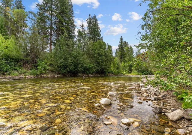 Photo 2 of Single family home for sale at 1027 Twisp River Rd, Twisp, WA 98856 | MLS# NWM2349119 | Listing updated on 2026-09-21