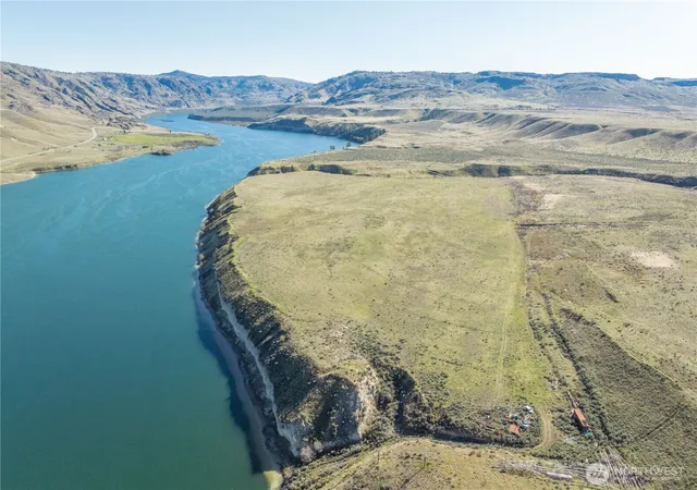 Photo 1 of Sale Pending at 1163 Strahl Cyn Rd, Grand Coulee, WA 99133 | MLS# NWM2356056 | Listing updated on 2026-09-25