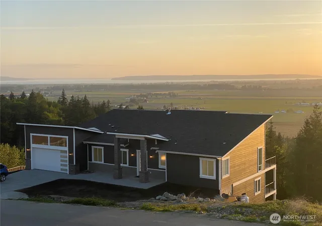 Photo 1 of Sale Pending at 20555 Benson Ridge Ln, Mount Vernon, WA 98274 | MLS# NWM2361301 | Listing updated on 2026-09-21