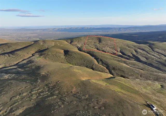 Photo 3 of Sale Pending at 0 Nka Tieton Dr, Yakima, WA 98908 | MLS# NWM2362458 | Listing updated on 2026-09-25