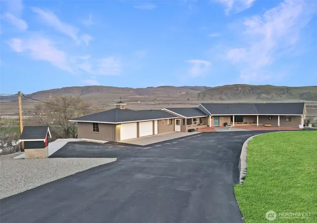Photo 2 of Sale Pending at 940 Sunrise Hts Rd, Okanogan, WA 98840 | MLS# NWM2362644 | Listing updated on 2026-09-27