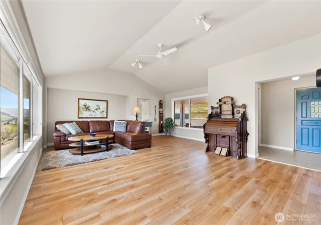 Photo 3 of Sale Pending at 940 Sunrise Hts Rd, Okanogan, WA 98840 | MLS# NWM2362644 | Listing updated on 2026-09-27