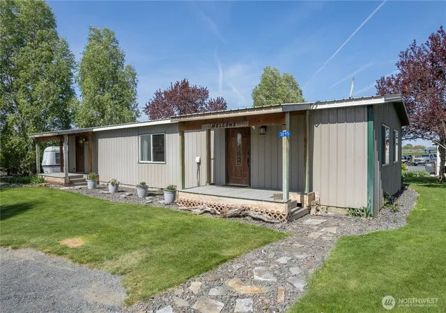 Photo 1 of Manufactured home for sale at 3095 Rd E5 Ne, Moses Lake, WA 98837 | MLS# NWM2366218 | Listing updated on 2026-09-24