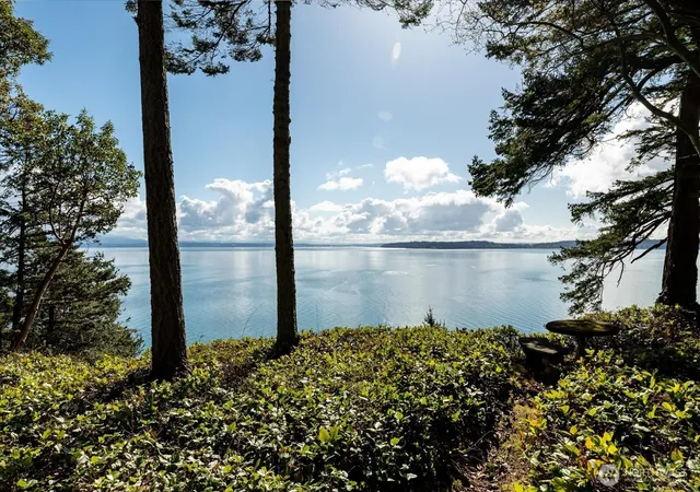 Photo 2 of Single family home for sale at 1912 Hunskor Rd, Oak Harbor, WA 98277 | MLS# NWM2366714 | Listing updated on 2026-09-28