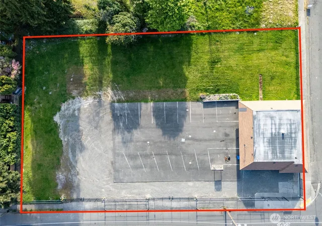 Photo 2 of Sale Pending at 7002 S Park Ave, Tacoma, WA 98408 | MLS# NWM2369864 | Listing updated on 2026-06-16