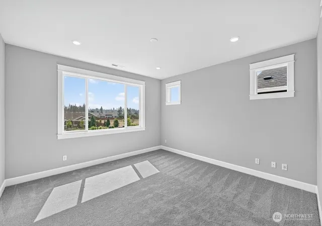 Photo 4 of Single family home for sale at 2918 Balsamroot Dr SE, Olympia, WA 98513 | MLS# NWM2373812 | Listing updated on 2026-09-30