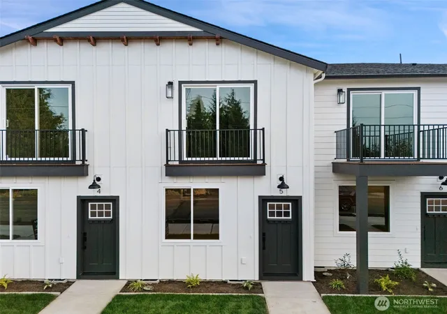 Photo 1 of Condo for sale at 669 W Hendrickson #5, Sequim, WA 98382 | MLS# NWM2376099 | Listing updated on 2026-09-23