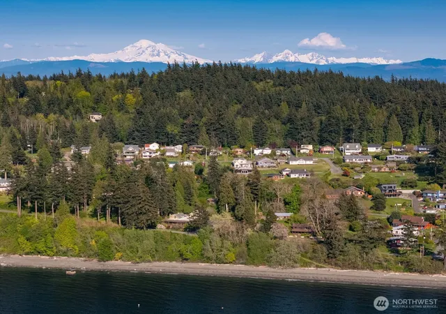 Photo 1 of Single family home for sale at 2579 W Shore Dr, Lummi Island, WA 98262 | MLS# NWM2380105 | Listing updated on 2026-09-30