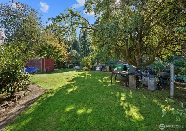 Photo 3 of Sale Pending at 2704 NE 92nd Street, Seattle, WA 98115 | MLS# NWM2380338 | Listing updated on 2026-09-25