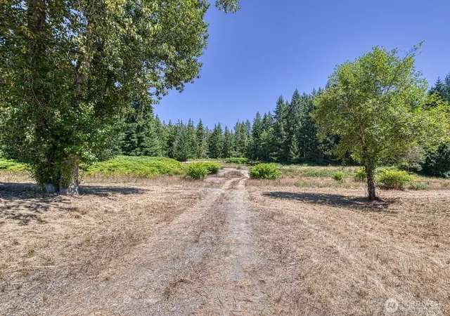 Photo 4 of Sale Pending at 2704 131st Street NW, Gig Harbor, WA 98332 | MLS# NWM2381923 | Listing updated on 2026-09-25