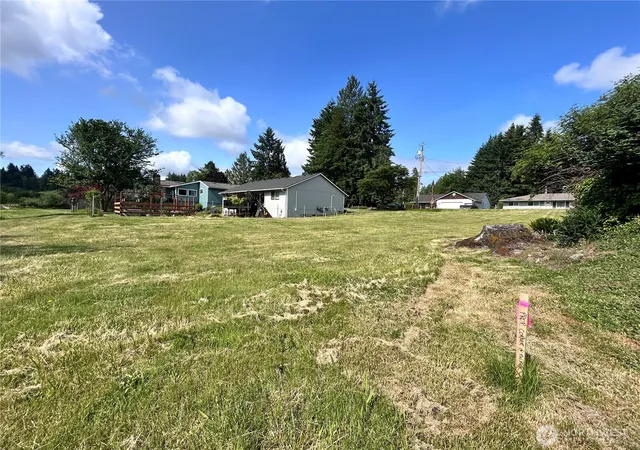 Photo 3 of Sale Pending at 12122 Scott Crk Loop SW, Olympia, WA 98512 | MLS# NWM2386485 | Listing updated on 2026-06-30