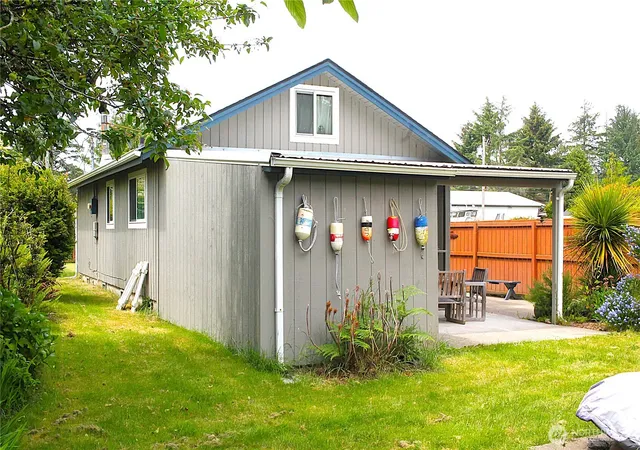 Photo 4 of Sale Pending at 1620 S Ocosta St, Westport, WA 98595 | MLS# NWM2393037 | Listing updated on 2026-08-27