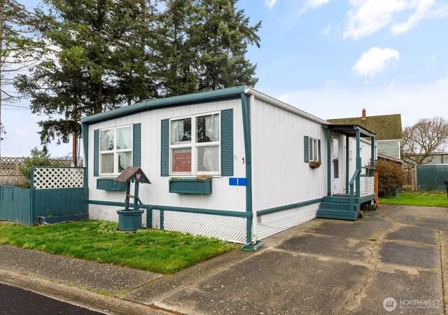 Photo 1 of Manufactured home for sale at 701 S Main St #1, Coupeville, WA 98239 | MLS# NWM2398134 | Listing updated on 2026-09-23
