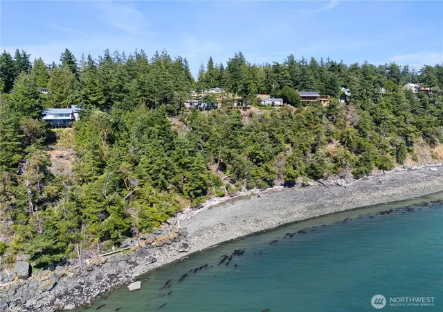 Photo 2 of Single family home for sale at 7541 Holiday Blvd, Anacortes, WA 98221 | MLS# NWM2402001 | Listing updated on 2026-09-17