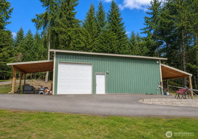 Photo 4 of Single family home for sale at 7531 152nd Lane SE, Tenino, WA 98589 | MLS# NWM2402927 | Listing updated on 2026-09-22