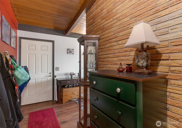 Photo 3 of Sale Pending at 967 Donald Ave, Oak Harbor, WA 98277 | MLS# NWM2405208 | Listing updated on 2026-09-25