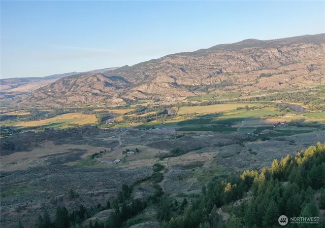 Photo 3 of Sale Pending at 111 Eaglebluff, Oroville, WA 98844 | MLS# NWM2410473 | Listing updated on 2026-09-25