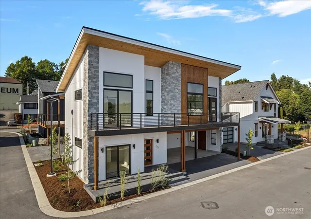Photo 1 of Sale Pending at 208 Skipping Stone Loop, Lynden, WA 98264 | MLS# NWM2418497 | Listing updated on 2026-05-13