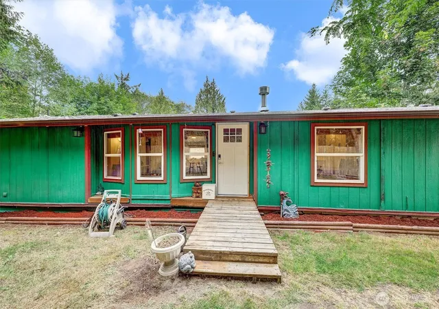 Photo 2 of Sale Pending at 30314 91st Avenue E, Graham, WA 98338 | MLS# NWM2419352 | Listing updated on 2026-09-25
