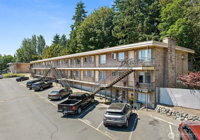 Photo 3 of Sale Pending at 6630 202nd Street SW, Lynnwood, WA 98036 | MLS# NWM2421419 | Listing updated on 2026-06-22