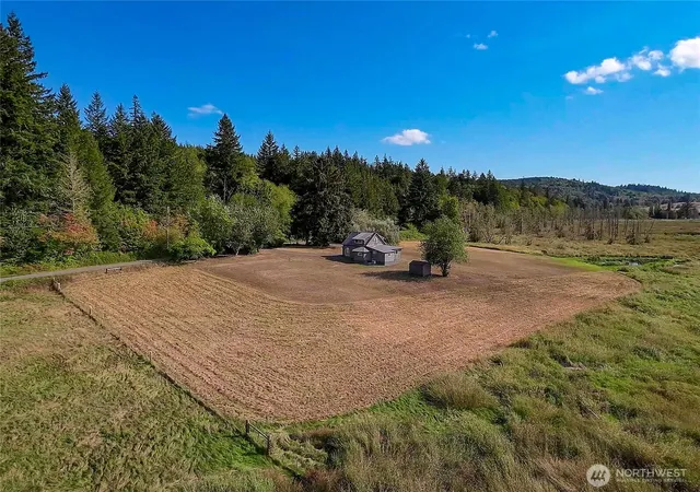 Photo 2 of Single family home for sale at 720 Leland Valley Rd E, Quilcene, WA 98376 | MLS# NWM2421475 | Listing updated on 2026-09-28